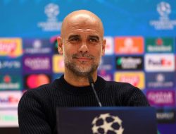 Pep Guardiola Terima Penghargaan Kehormatan dari Universitas Manchester