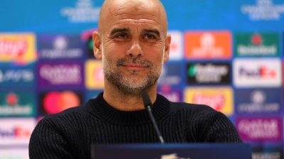 Pep Guardiola Terima Penghargaan Kehormatan dari Universitas Manchester
