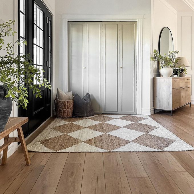 10 Clever DIY Closet Door Ideas to Transform Your Space