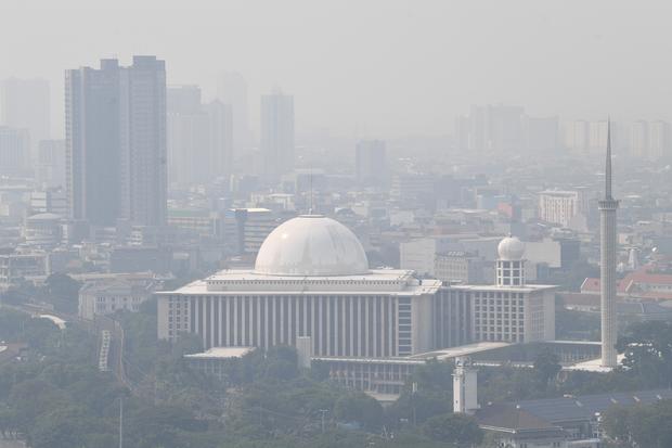 Kualitas Udara Jakarta Terburuk Kedua di Dunia Pagi Ini, Masuk Klaster Tak Sehat