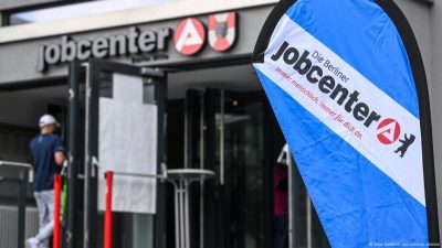 Germany Updates: Many Eager to Work, But Barriers Remain