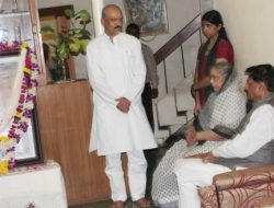 CM Murad Honors Parents’ Great Sacrifices CM Murad Honors Parents’ Great Sacrifices