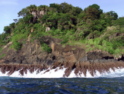 Alternatif Wisata Ideal di Pangandaran: Bukit Baruno, Surga Tersembunyi yang Menyatu dengan Alam dan Kuliner Sunda
