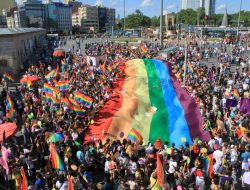 This Week in PostMag: Queer-Friendly Football, Innsbruck, and Michelin Stars (International Edition) This Week in PostMag: Queer-Friendly Football, Innsbruck, and Michelin Stars (International Edition)