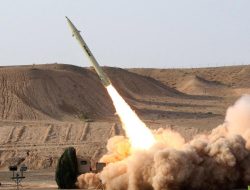 Iran fires fresh wave of missiles at Israel Iran fires fresh wave of missiles at Israel