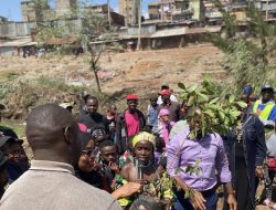 750 Students From Nairobi’s Slums Receive Uniforms Thanks to Kenya Power Foundation