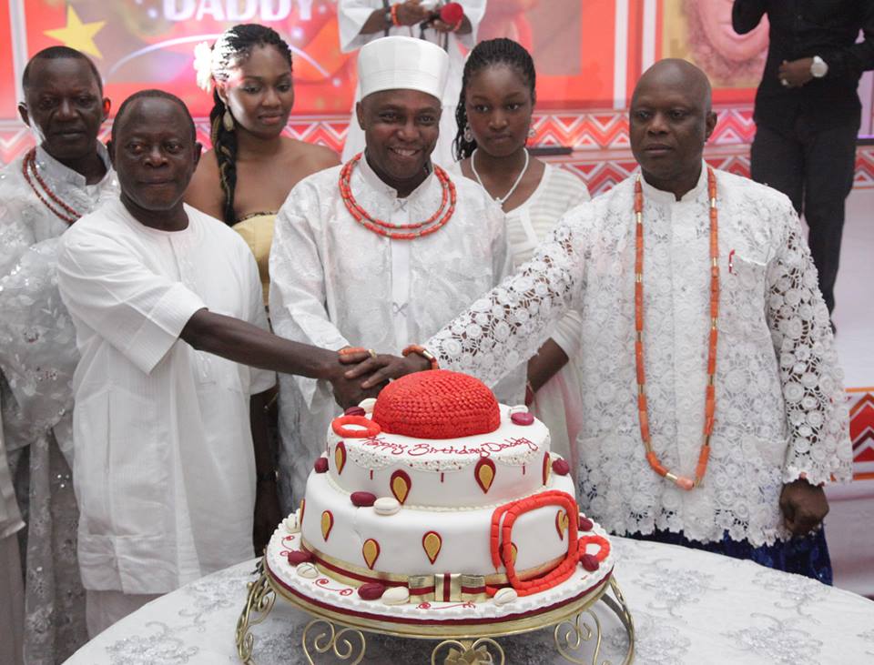 PHOTOS: BBNaija’s Whitemoney Unveils New Look for His Birthday Celebration