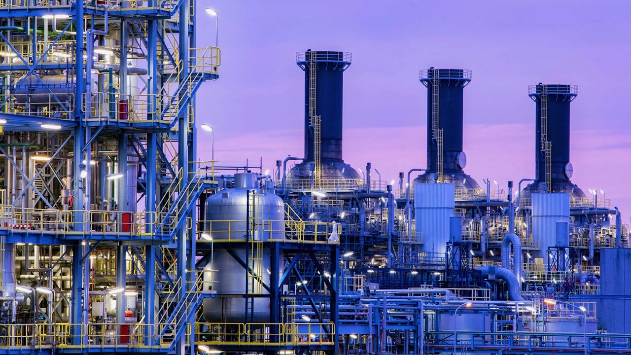 Nigeria Locks in Commitment from Europe’s Only Nigerian Crude Refiner, Moeve Global (International Edition)