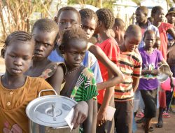 Africa’s Famine Crisis: What It Is & How You Can Make a Difference – International Edition (English)
