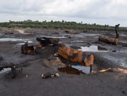 Navy Crashes Illegal Oil Haven in Delta Community