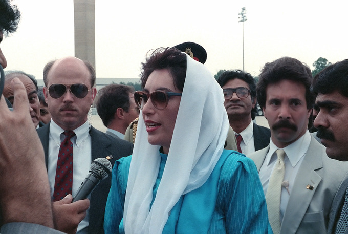 Benazir Bhutto Flyover Opens in Sukkur: A Modern Milestone (International Edition) Benazir Bhutto Flyover Opens in Sukkur: A Modern Milestone (International Edition)