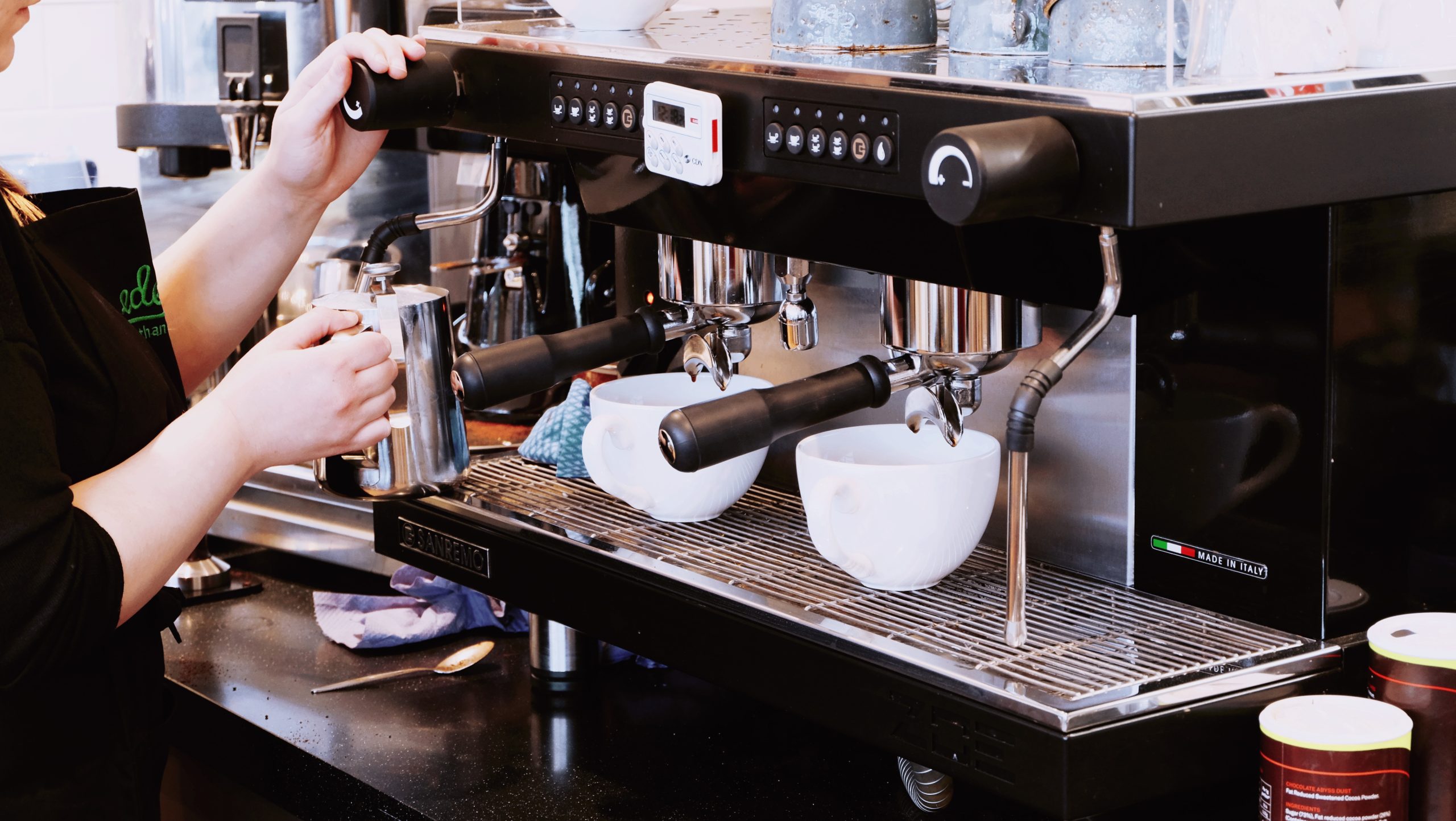 Japan’s FamilyMart Revamps Coffee Game with Top Barista-Designed Machines