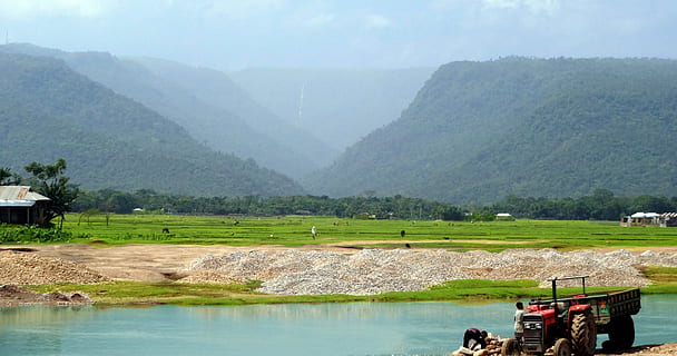 Sylhet’s Magical Bholaganj Sada Pathar Reopens This Friday!