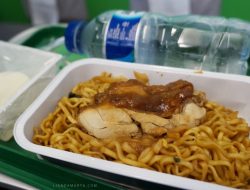 Keracunan Ikan Panggang: Hotman Paris Jatuh di Singapura, Borong Rp 20 Juta untuk Periksa Kesehatan Keracunan Ikan Panggang: Hotman Paris Jatuh di Singapura, Borong Rp 20 Juta untuk Periksa Kesehatan