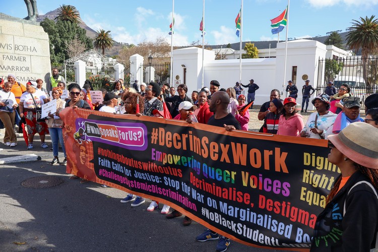Tip Off: Foundation Urges Government to Decriminalize ‘Tip’
