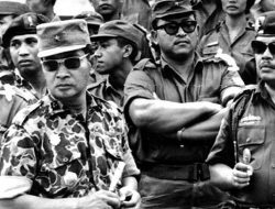 Teachers Must Take the Lead in Combating Genocide Ideology Teachers Must Take the Lead in Combating Genocide Ideology