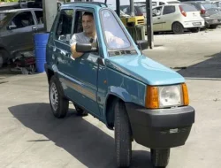 Italian Mechanic Crafts World’s Slimmest Drivable Car