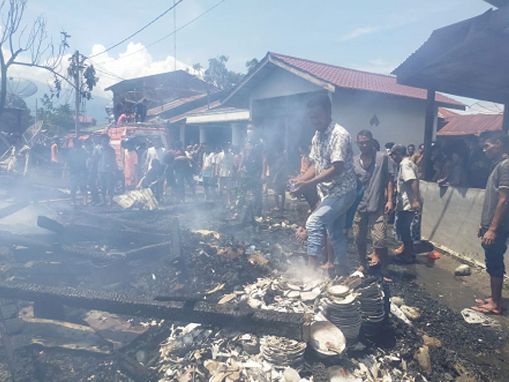 Kamiludin Tinggalkan Shalat Maghrib, Rumahnya Terbakar di Desa Kuta Genting Aceh Tenggara