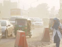 Dhaka’s Air Remains Moderately Polluted Long-term
