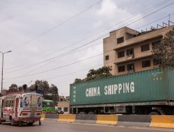 New Taxes and Shipping Bans Boost Online Prices in Pakistan