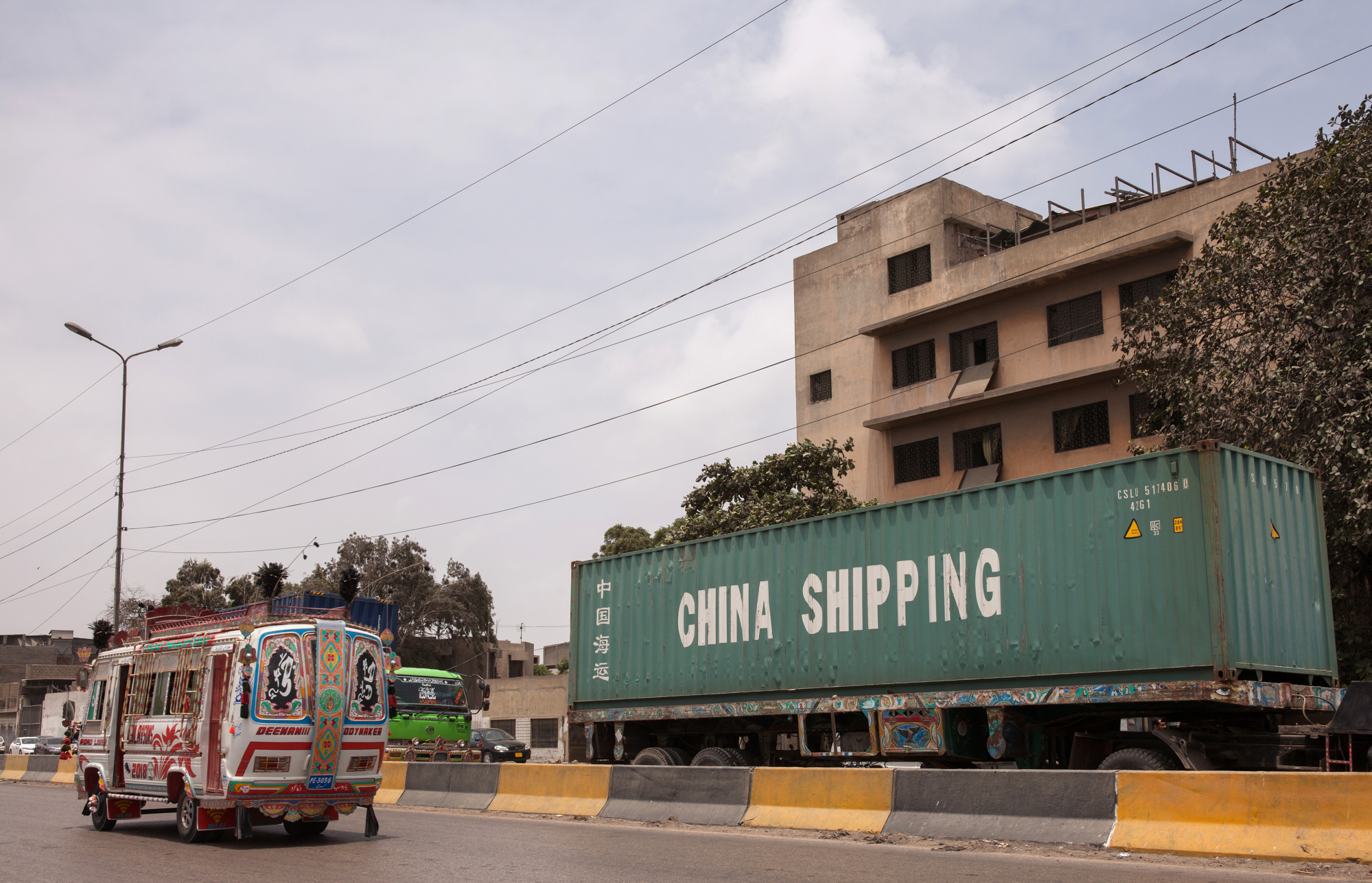 New Taxes and Shipping Bans Boost Online Prices in Pakistan