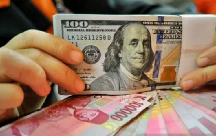 Rupiah Melemah, Pasar Pantau Inflasi dan Tarif AS