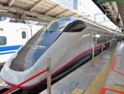 **Catchy Rephrased Title:**  
“JR East Unveils 2027 Night Train Linking Tokyo and Tohoku – News in Simple English”  

Let me know if you’d like alternative versions!