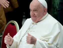 Pope Condemns Gaza War’s ‘Barbarity’ as Israeli Attacks Kill 85 in Food Line