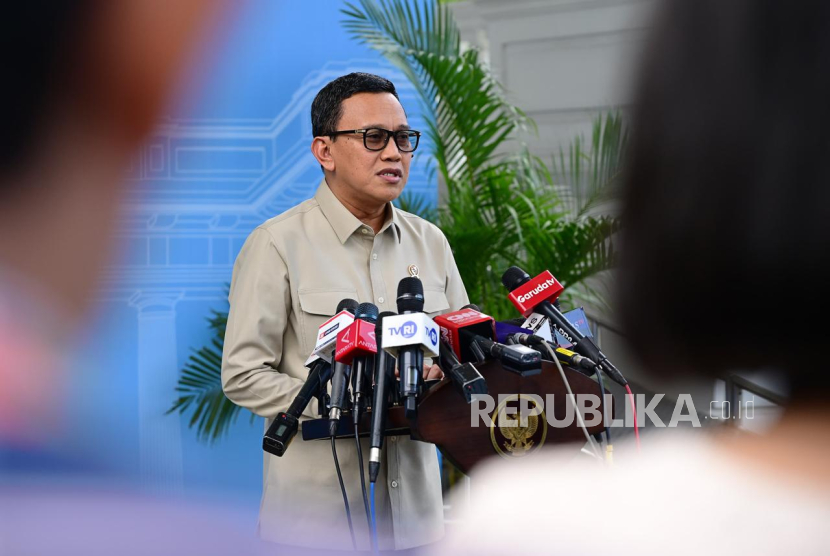 Menteri Karding Minta Bupati Sambas Perbarui Data Pekerja Migran