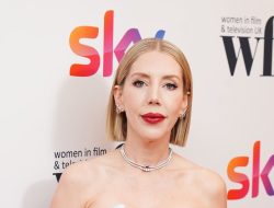Katherine Ryan Feels Disheartened at Possible Boy Baby Katherine Ryan Feels Disheartened at Possible Boy Baby