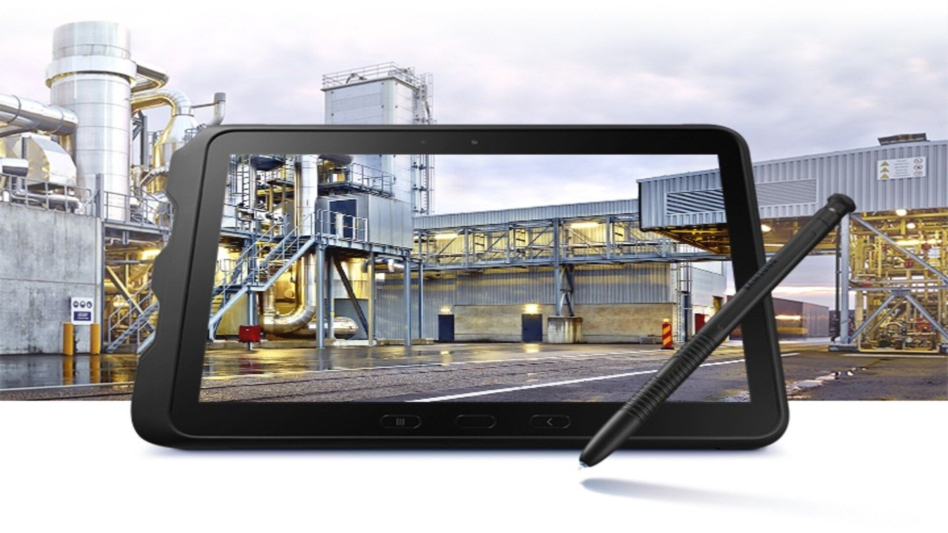 Samsung’s rugged tablet offers eight years of Android updates and hot-swappable batteries
