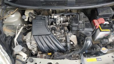 3 Tips Cegah Mesin Mobil Overheat saat Berkendara
