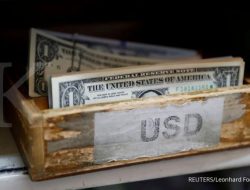 Dolar Melemah ke Level Terendah Multi-Tahun Jelang Tarif AS Dolar Melemah ke Level Terendah Multi-Tahun Jelang Tarif AS