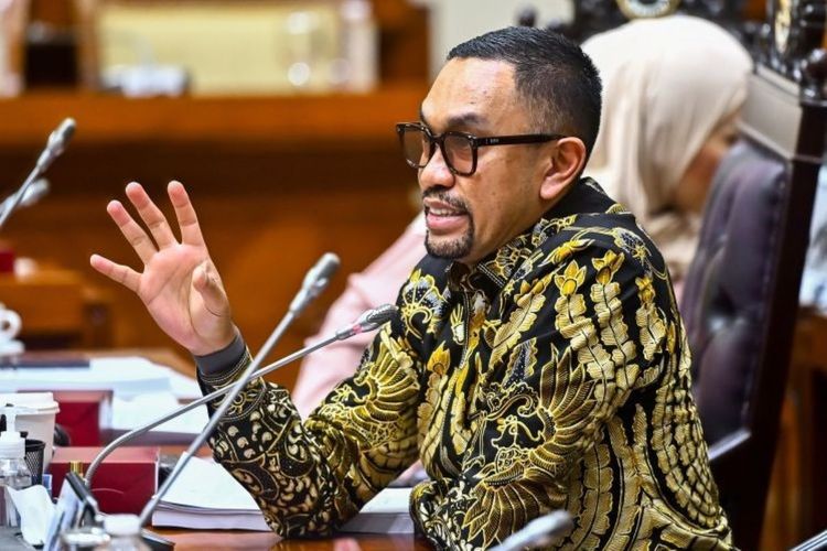 Pengamen Ganggu Warga Jakut, Sahroni Minta Pelaku Dituntut
