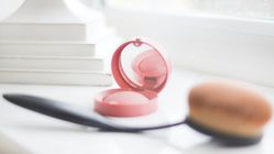 5 Rekomendasi Blush On Murah Tahan Lama untuk Korean Makeup Look: Pipi Merona Natural Seharian