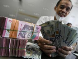 Trump Potong Tarif Impor RI Jadi 19%, Rupiah Bisa Naik? Trump Potong Tarif Impor RI Jadi 19%, Rupiah Bisa Naik?