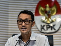 KPK Selidiki Peran Saksi dalam Bansos Presiden Saat Pandemi KPK Selidiki Peran Saksi dalam Bansos Presiden Saat Pandemi