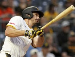 Pirates Rally to Defeat Tigers; Horwitz, Reynolds, and Pham Shine Pirates Rally to Defeat Tigers; Horwitz, Reynolds, and Pham Shine
