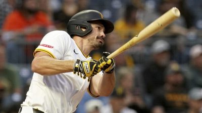 Pirates Rally to Defeat Tigers; Horwitz, Reynolds, and Pham Shine