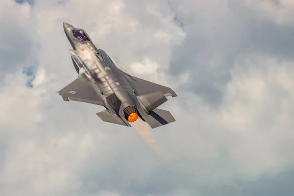Iran’s F-35 “Shoot-Down” Claim Reveals Stealth and Radar Warfare Evolution