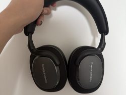Bowers & Wilkins Px7 S3 Review: The Best Sound Ever in Headphones? Bowers & Wilkins Px7 S3 Review: The Best Sound Ever in Headphones?