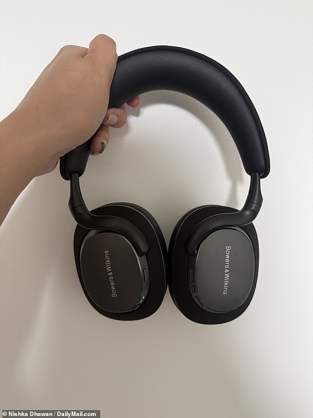 Bowers & Wilkins Px7 S3 Review: The Best Sound Ever in Headphones?