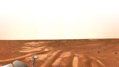 Mengapa Mars Tampak Merah?