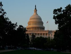 US Senate Advances Trump Tax Cuts Despite Soaring Cost Estimate