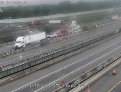 Semi-Truck Crash Shuts Down East Side Highways in Columbus
