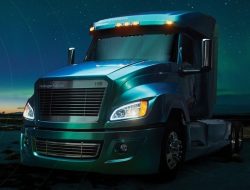 Cummins Tests Hydrogen-Powered Engine in Popular Semi-Truck