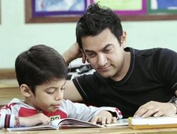 Berikut rephrased title yang lebih menarik, singkat, dan tetap menjaga maknanya dalam Bahasa Indonesia:
**”6 Drama Terbaik Aamir Khan, Termasuk Sitaare Zameen Par yang Mengharu Biru”**
Jika ingin nuansa lebih santai dan menarik perhatian pembaca muda:
**”6 Film Drama Aamir Khan yang Wajib Ditonton, Ada Sitaare Zameen Par!”**
Ingin versi yang lebih emosional lagi?
**”6 Karya Drama Aamir Khan yang Bikin Hati Tersentuh, Termasuk Sitaare Zameen Par”**
Silakan pilih sesuai dengan tone yang diinginkan! Berikut rephrased title yang lebih menarik, singkat, dan tetap menjaga maknanya dalam Bahasa Indonesia:
**”6 Drama Terbaik Aamir Khan, Termasuk Sitaare Zameen Par yang Mengharu Biru”**
Jika ingin nuansa lebih santai dan menarik perhatian pembaca muda:
**”6 Film Drama Aamir Khan yang Wajib Ditonton, Ada Sitaare Zameen Par!”**
Ingin versi yang lebih emosional lagi?
**”6 Karya Drama Aamir Khan yang Bikin Hati Tersentuh, Termasuk Sitaare Zameen Par”**
Silakan pilih sesuai dengan tone yang diinginkan!