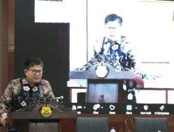 Berikut adalah rephrasing dari judul tersebut dalam Bahasa Indonesia:

**”1,28 Juta Rumah Tangga Masih Tanpa Aliran Listrik”**

Alternatif lain yang lebih menarik secara redaksional:

**”Masih Ada 1,28 Juta Rumah Tangga yang Belum Teraliri Listrik”**

Jika ingin nuansa yang lebih kuat dan menggugah:

**”Hingga Kini, 1,28 Juta Rumah Tangga di Indonesia Belum Menikmati Listrik”**