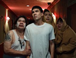 Tentu! Berikut adalah rephrasing dari judul tersebut dalam Bahasa Indonesia yang lebih menarik namun tetap singkat dan mempertahankan maknanya:

**”6 Film Thailand di KlikFilm: Drama Sampai Horor yang Wajib Ditonton!”**

Jika ingin nuansa yang lebih gaya atau clickbait tapi tetap relevan:

– **”Nonton Ini di KlikFilm: 6 Film Thailand Terbaik, dari Drama hingga Horor!”**
– **”6 Film Thailand di KlikFilm yang Bikin Jantungan dan Baper!”**

Silakan pilih yang paling sesuai dengan tone kontenmu.
