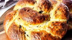 Choco-Honey Brioche Twist